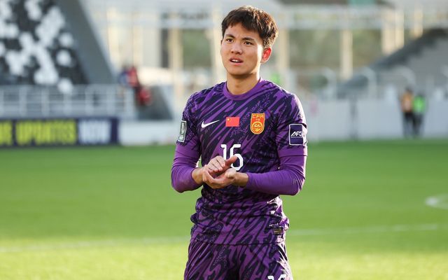 李昊身高1米87，过去一年是邵佳一的爱将！他说：扑救是我的工作