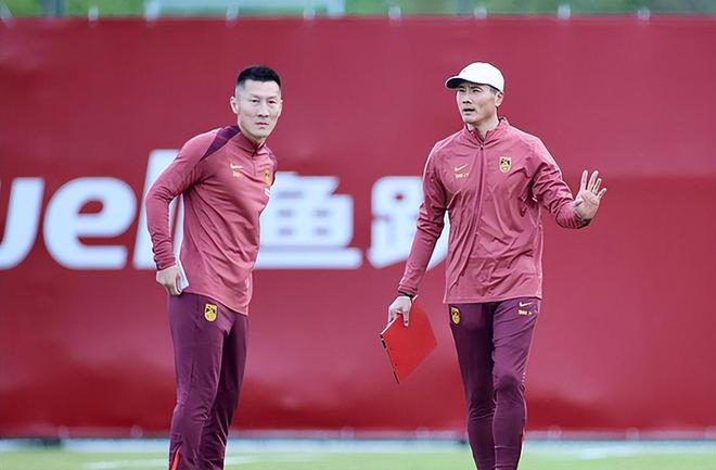 安东尼奥看不上之人，邵佳一却力排众议招入麾下，凸显用人之魄力