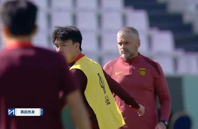 王钰栋搭档老蒯！杨皓宇出战 安东尼奥剑指小组第一 国足必胜泰国
