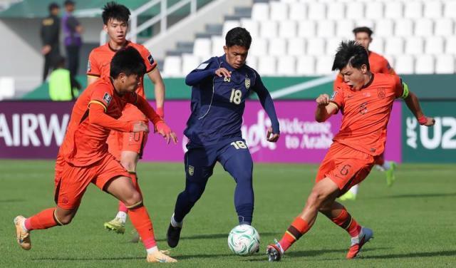 【U23亚洲杯】晋级八强创历史！U23国足0比0平泰国
