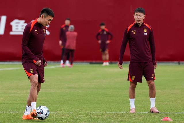 腰伤加重！王上源退出国足邵帅一期，未赴西亚集训