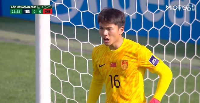 U23国足0-0泰国，晋级八强！球员评分：李昊满分，其他都不及格