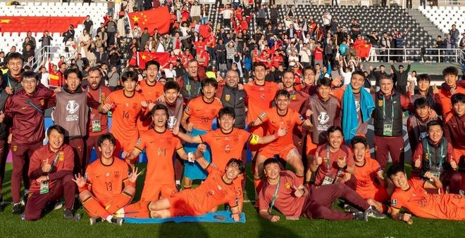 我们出线了！国足U23晋级8强，首次亚洲杯出线，创造历史最佳成绩