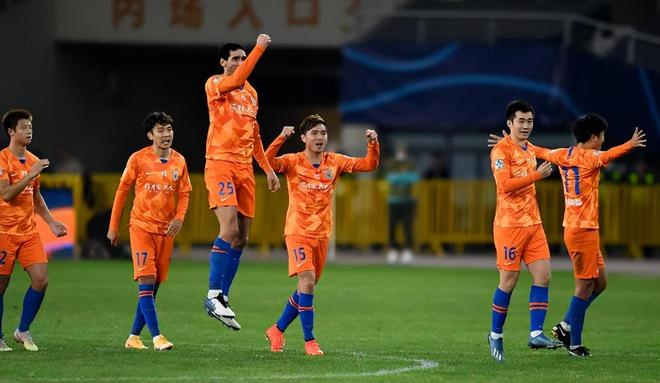 意外！他有望成鲁能新赛季首位提前锁定主力的王牌新星，值得期待