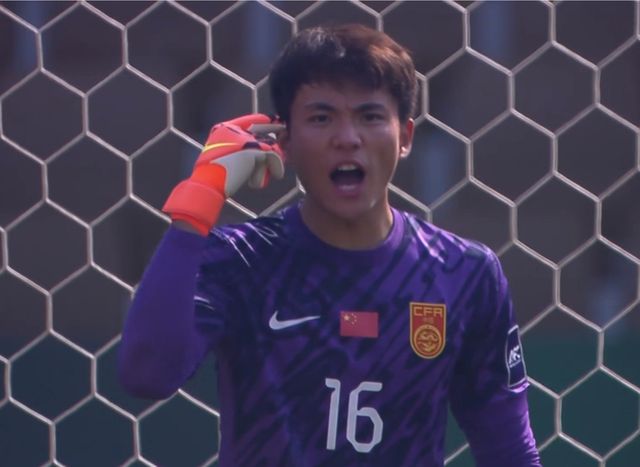 真门神！李昊多次精彩扑救！U23亚洲杯1/4决赛：国足半场暂时0-0