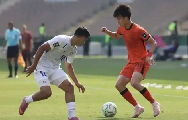 彭啸领衔零封，李昊9次神扑，U23国足点球4-2胜乌兹别克晋级四强