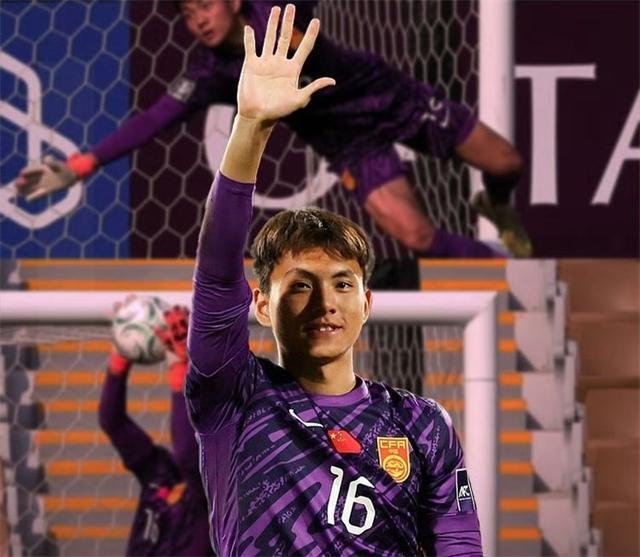 U23国足进四强原因尴尬！别被美女镜头带偏，踢越南将揭开谜底