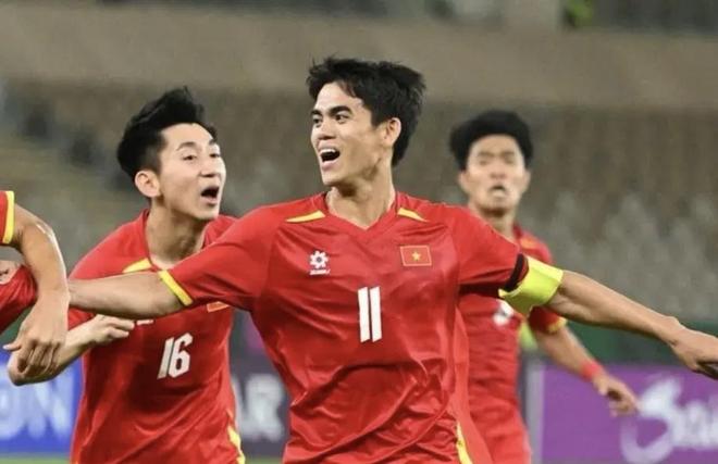 无惧U23国足！越南媒体：我们还藏着秘密武器 1杀招坐拥3大高手
