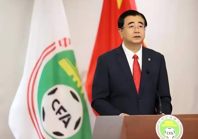 必须给宋凯点赞！国足将迎战4大世界强队：邵佳一有勇气！