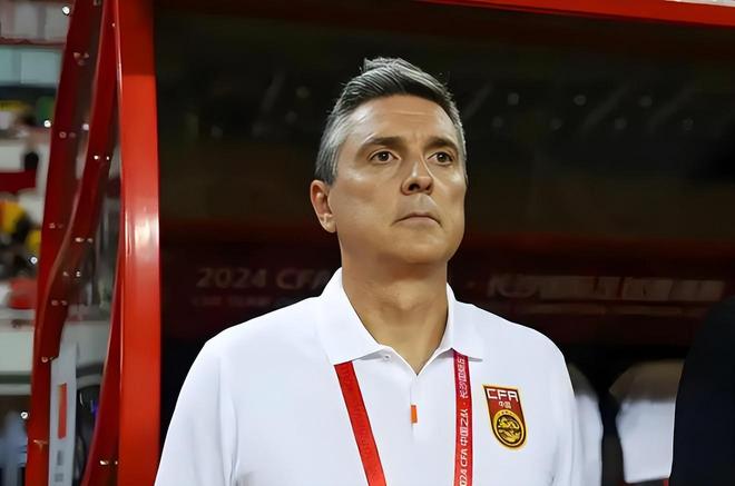 U23国足与越南比赛还没开踢！安东尼奥就做出重要决定，引发热议