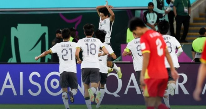 从“大巴稳守”到“利刃出鞘”，历史性突破背后是安东尼奥的哲学