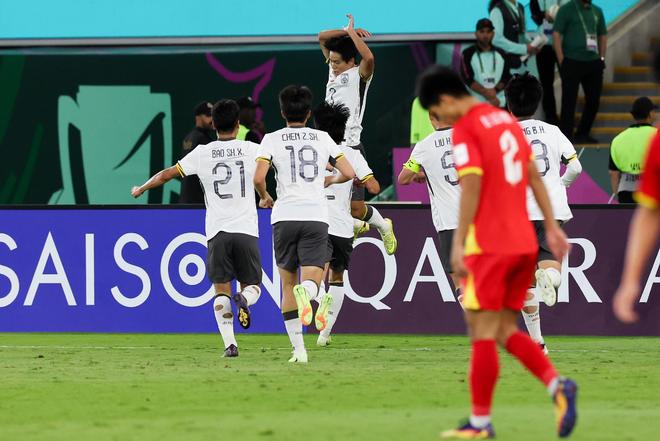 U23国足5分钟2球，越南U23在本届赛事中首次落后于对手