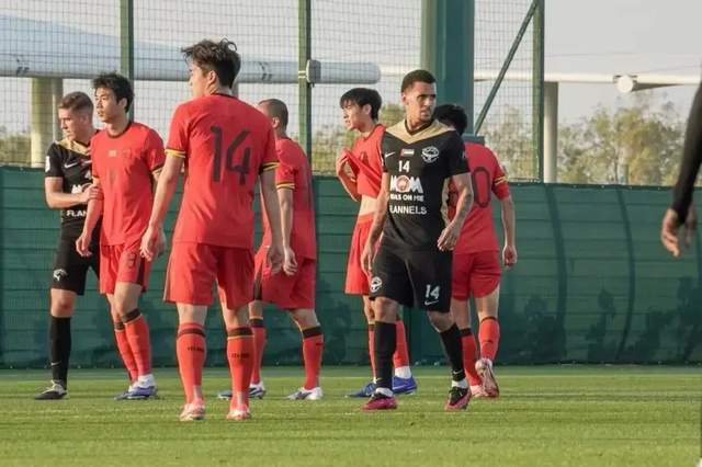 邵佳一玩青春风暴，U23国足7将有望入国家队 李昊领衔 3月战2强队