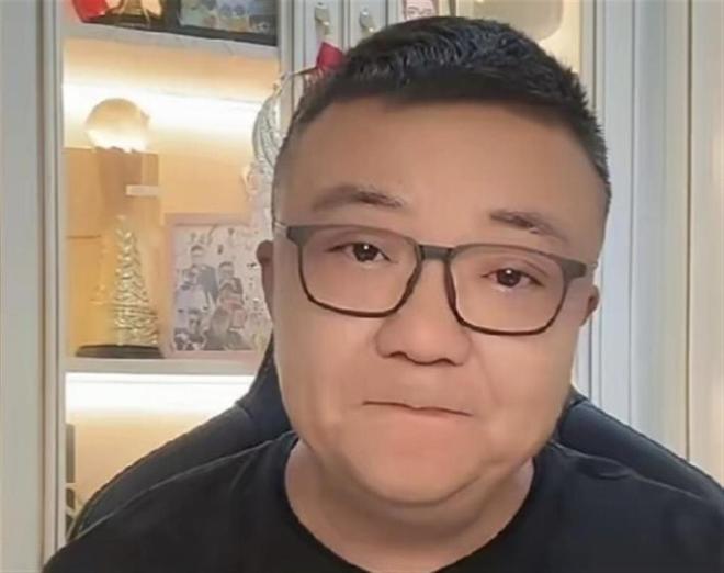 日本球迷炮轰董路：说日本足球到头了？典型小人得志，狗叫没意义