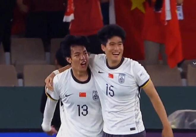 吾米挤掉魏震，彭啸打主力没毛病吧！练出史松宸进国足超越蒋4朱5