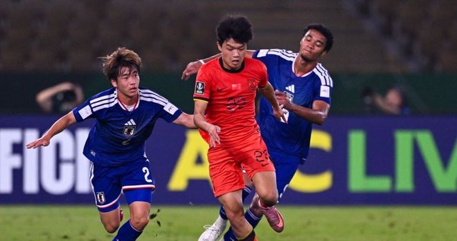 荣获亚洲杯拦截王！20岁国足红星或加盟中超南方劲旅 海港遭截胡