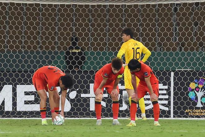 董路为U23国足点赞：若以后都能进决赛输0-7也认 532阵型就是毒药