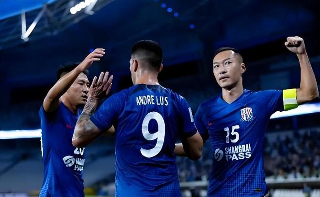 申花前锋位置或许迎来久违大鱼爆发，曾是国足十号，值得期待