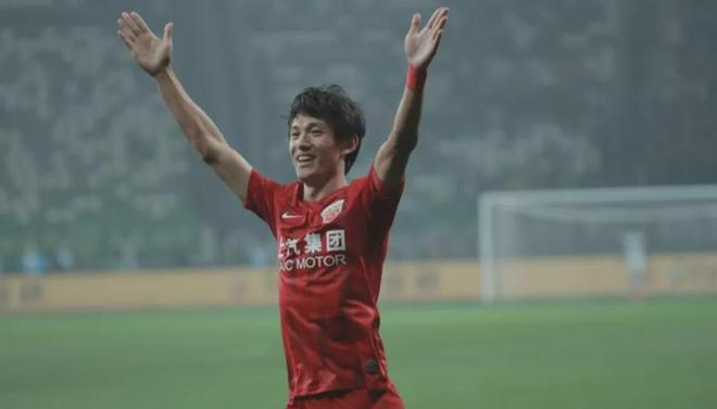 0-6！中超冠军溃败，申花队1-1爆冷，国足将大战乌兹别克斯坦队