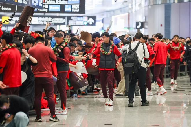 U23国足荣耀凯旋，多球员商业价值暴涨，李昊彭啸发声，球迷放心