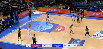 从容不迫！徐杰突破高抛压哨打进 单节已经10分