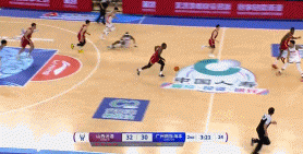 浪费机会!山西反击3打1 最后竟以传球失误告终 浪费机会!山西反击3打1 最后竟以传球失误告终