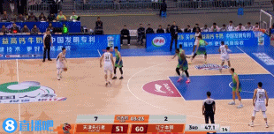 要把握机会！张陈治锋8中5拿到11分9板2助1帽 拼下5前场板