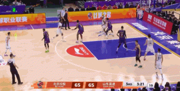 攻防压制！珀塞尔单打廖三宁吃帽 里勒反击跳投拿到个人27分