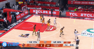 轻松两双！斯佩尔曼13中6拿到14分10板1助 5前场板