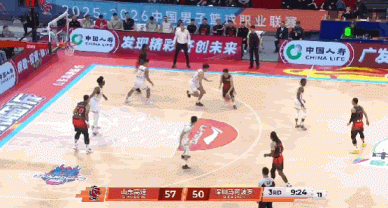 传得好盖得妙!谢智杰丝滑转身腋下妙传陶汉林扣篮被卡巴帽下 传得好盖得妙!谢智杰丝滑转身腋下妙传陶汉林扣篮被卡巴帽下