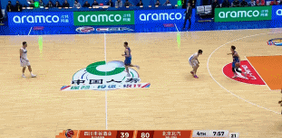 丝毫不放弃!四川失误后积极回防 张高铭和左朕年连续送出盖帽! 丝毫不放弃!四川失误后积极回防 张高铭和左朕年连续送出盖帽!