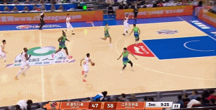 奋力反击!庞峥麟连续上篮得手后助刘泽希三分命中 率队打停天津 奋力反击!庞峥麟连续上篮得手后助刘泽希三分命中 率队打停天津