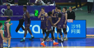 偷师杜锋?北控直接五上五下换人调整 偷师杜锋?北控直接五上五下换人调整