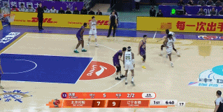 无敌了啊！付豪强突佩里暴扣&再中三分球 开场连拿11分