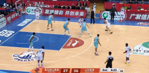 确实是没谱！于德豪外线出手 投出三不沾直接将球送给青岛