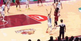 又是你！王奕博外线扑防送三罚 个人犯满离场