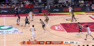 百步穿杨！史密斯弧顶晃倒陈家政 干拔三分命中追到2分分差