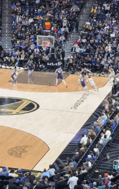 什么都有了！波杰姆斯基弧顶虚晃后突破 蓄力起飞双手震荡灌篮！