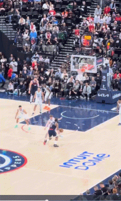 一次不成再来一次！哈登连续单打克尼佩尔 后撤步跳投命中