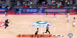 没有放弃！徐杰骑马射箭抛投接萨林杰强打白边2+0 努力迫近分差