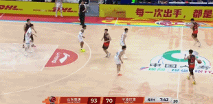 外线有谱！珀赛尔三分9中7拿到27分6助 鲍威尔三分7中4贡献22分