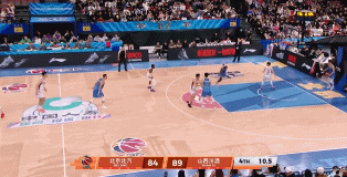 差了一点点！曾凡博关键三分不中 北京无力回天