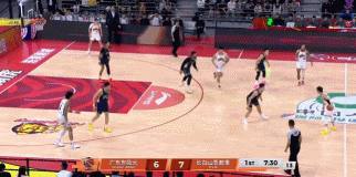 打吉林就来劲！奎因攻防统治打停吉林 半节不到已经12分