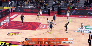 抢爆了！刘雁宇跟进压哨补篮得分 吉林首节前场篮板9-2广东