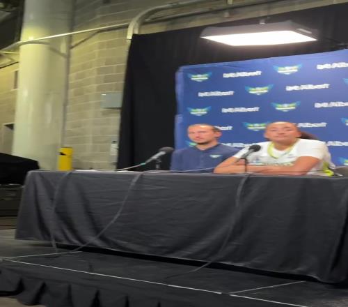 仅打13分钟飞翼主帅谈李月汝今日时间少：基于对位情况做了调整