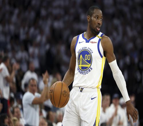 勇记：勇士为库明加提供790万资质报价后者成为受限制自由球员！