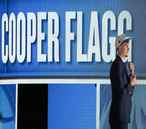 选弗拉格得B湖人为B+美媒：ESPN的某个人该被解雇了