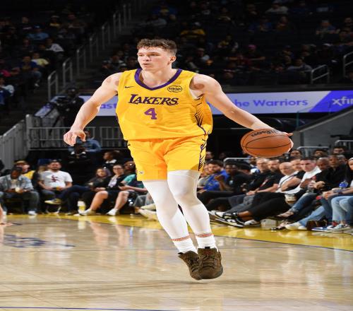 一日三练每天如此克内克特投篮13中3！三分6中0！