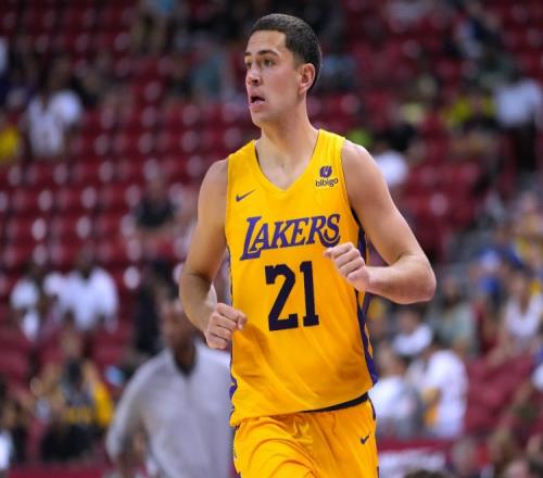 夏联神器！斯威德三分9中6空砍全场最高22分外加10板正负值+14