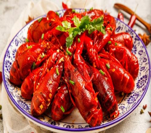 奥登谈在中国的趣事：小龙虾太好吃准备吃4个一口气吃了25个